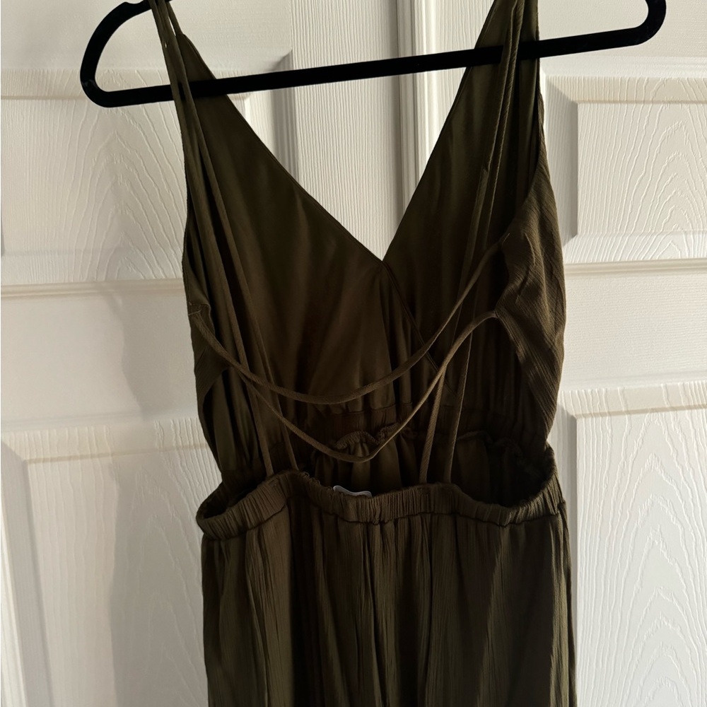 Long/maxi olive green strappy dress